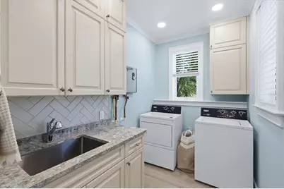 115 Aqua Lane, Holmes Beach, FL 34217 - Photo 47