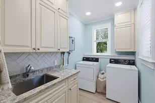 115 Aqua Ln, Holmes Beach, FL 34217 - Photo 47