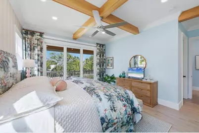 113 Aqua Lane, Holmes Beach, FL 34217 - Photo 29