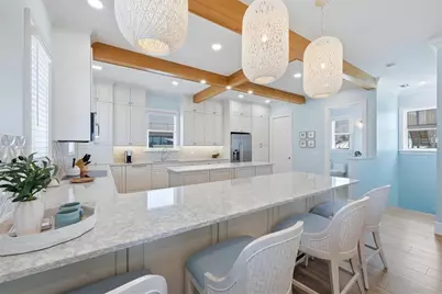 113 Aqua Lane, Holmes Beach, FL 34217 - Photo 15