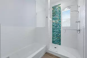 113 Aqua Ln, Holmes Beach, FL 34217 - Photo 37
