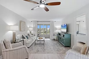 3446 Lake Bayshore Dr, Bradenton, FL 34205 - Photo 5