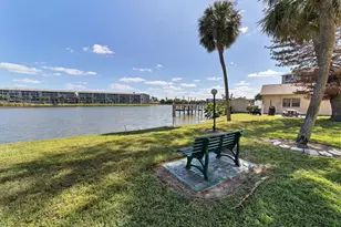 3446 Lake Bayshore Dr, Bradenton, FL 34205 - Photo 39