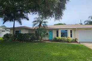 13920 Jamaica Dr, Seminole, FL 33776 - Photo 1