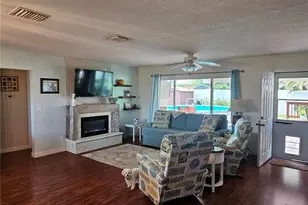13920 Jamaica Dr, Seminole, FL 33776 - Photo 17