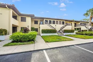 5178 Lake Village Dr, Sarasota, FL 34235 - Photo 5