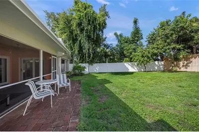 7616 Cove Terrace, Sarasota, FL 34231 - Photo 35