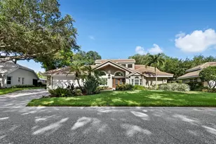 8314 Cypress Hollow Dr, Sarasota, FL 34238 - Photo 1