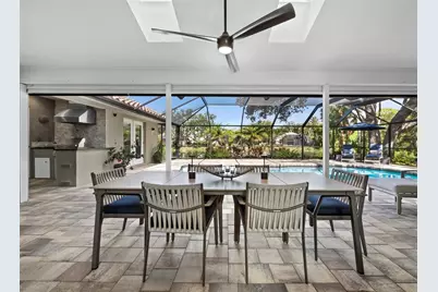 8314 Cypress Hollow Drive, Sarasota, FL 34238 - Photo 13