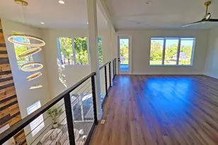 2475 Bay St, Sarasota, FL 34237 - Photo 35