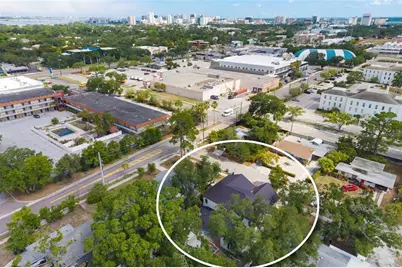 2114 Floyd Street, Sarasota, FL 34239 - Photo 3