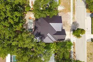 2114 Floyd St, Sarasota, FL 34239 - Photo 23