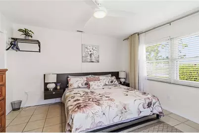 3136 Bispham Road, Sarasota, FL 34231 - Photo 11