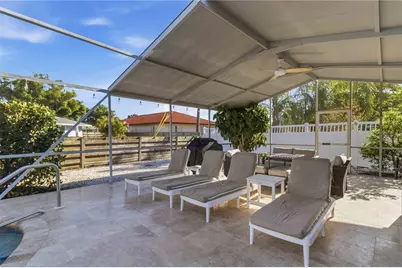 3136 Bispham Road, Sarasota, FL 34231 - Photo 15