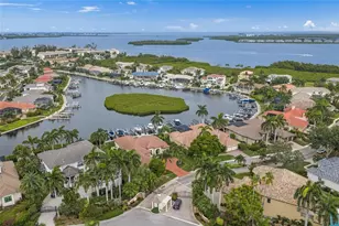 4110 Commodore Blvd, Cortez, FL 34215 - Photo 49