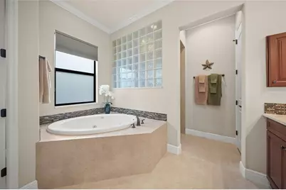 4110 Commodore Boulevard, Cortez, FL 34215 - Photo 19