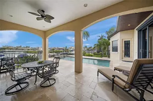 4110 Commodore Blvd, Cortez, FL 34215 - Photo 33