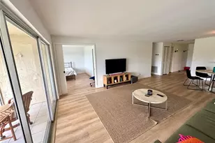 6999 W Country Club Dr N, Sarasota, FL 34243 - Photo 9