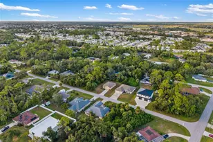 13558 Goodrich Ave, Port Charlotte, FL 33953 - Photo 37