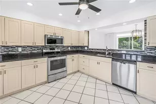 6101 34th Street W, Bradenton, FL 34210 - Photo 7