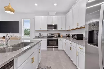 1813 Fender Lane, Sarasota, FL 34240 - Photo 11