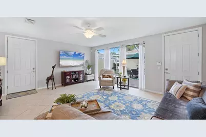 1585 Dorgali Drive, Sarasota, FL 34238 - Photo 9