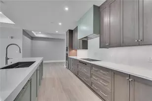 70 Avenida Veneccia, Sarasota, FL 34242 - Photo 11