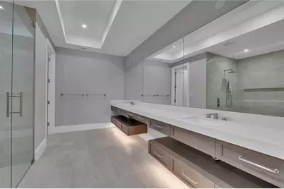 70 Avenida Veneccia #202, Sarasota, FL 34242 - Photo 23