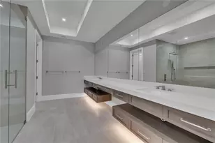 70 Avenida Veneccia, Sarasota, FL 34242 - Photo 23