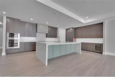70 Avenida Veneccia #202, Sarasota, FL 34242 - Photo 9