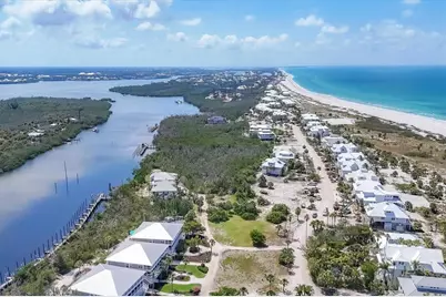 7365 Palm Island Drive, Placida, FL 33946 - Photo 29