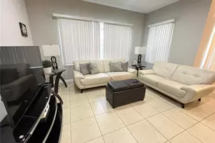 137 Navigation Cir, Osprey, FL 34229 - Photo 3