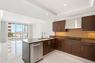 1350 Main St, Sarasota, FL 34236 - Photo 9