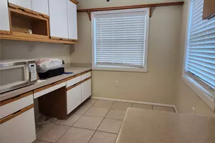 1650 1st Ave W, Bradenton, FL 34205 - Photo 7