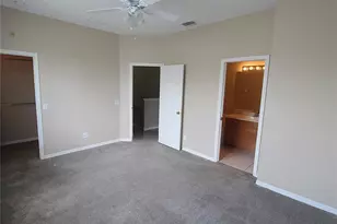 4011 Burlwood Rd, Sarasota, FL 34233 - Photo 9