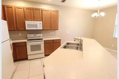 4011 Burlwood Road, Sarasota, FL 34233 - Photo 5