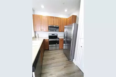 3475 Parkridge Circle #17-202, Sarasota, FL 34243 - Photo 3