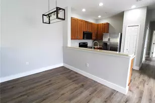 3475 Parkridge Cir, Sarasota, FL 34243 - Photo 5