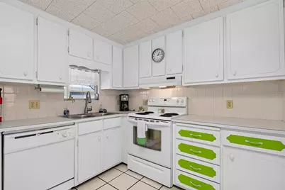 37 Caballo Way, Bradenton, FL 34209 - Photo 5