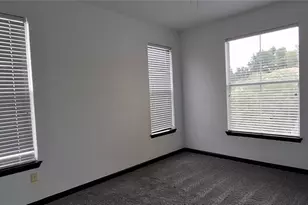 8539 Gate Parkway W, Jacksonville, FL 32216 - Photo 13