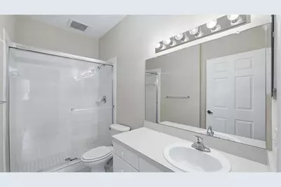 3958 Mediterranea Circle #411, Sarasota, FL 34233 - Photo 17