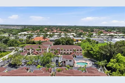 3958 Mediterranea Circle #411, Sarasota, FL 34233 - Photo 41