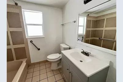 712 67th Avenue W, Bradenton, FL 34207 - Photo 13