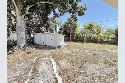 712 67th Avenue W, Bradenton, FL 34207 - Photo 19