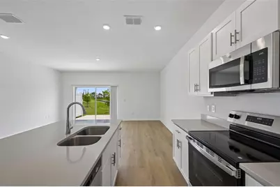 10713 Eclipse Street, Sarasota, FL 34241 - Photo 9