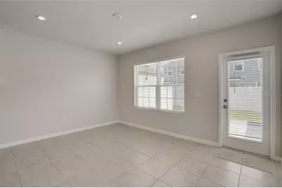14229 Crimson Avenue, Lakewood Ranch, FL 34211 - Photo 11