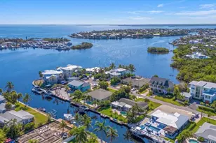 508 83rd St, Holmes Beach, FL 34217 - Photo 41