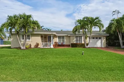 508 83rd Street, Holmes Beach, FL 34217 - Photo 3