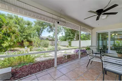 7812 38th Court E, Sarasota, FL 34243 - Photo 35