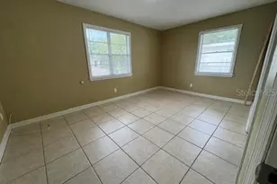 2976 Poplar St, Sarasota, FL 34237 - Photo 5